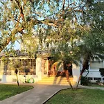 Orange Drive Hostel (Adults Only)